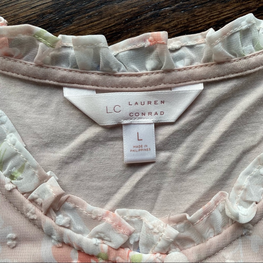 LC Lauren Conrad Pink Floral Ruffle Tank - Picture 4 of 8